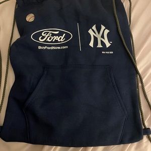 NWT NY Yankees Promotional Hoodie Backpack